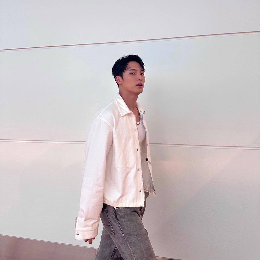 Happy boyfriend day gapura kabupatenku ❤️❤️