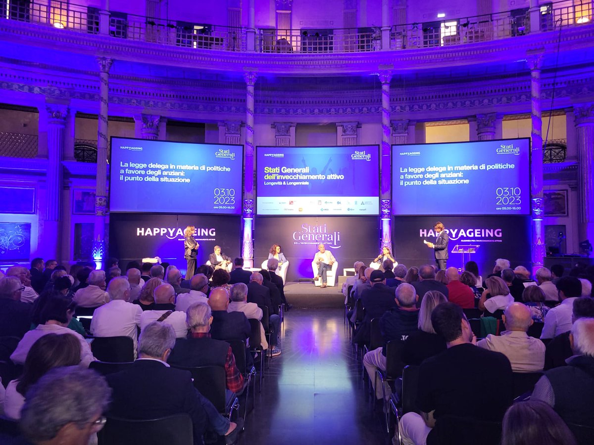fapacli's tweet photo. LA FAP ACLI AGLI STATI GENERALI DI HAPPYAGEING
Qui alcuni scatti della giornata @HappyAgeingIta #fapacli https://t.co/r4pWqlcuMh