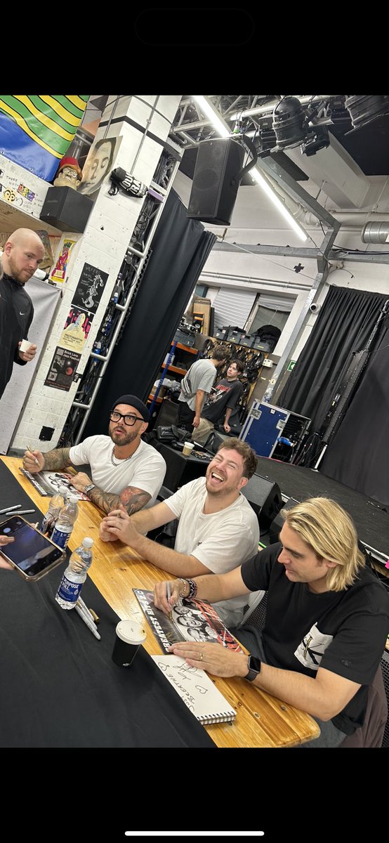 Lils saw OASIS live 25’🥰 tweet media