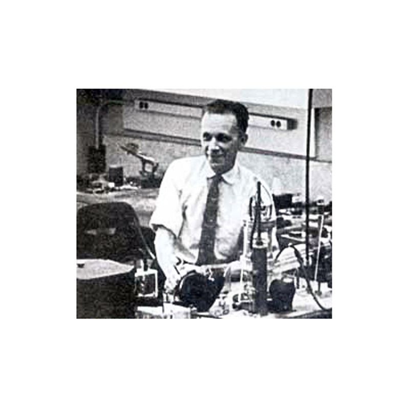 Dag Spicer (@dag_spicer) on Twitter photo Semiconductor History 1931: Russell Ohl at Bell Labs Discovers the P-N Junction, the essential structure of all semiconductor devices. Ohl also invented the solar cell. Dig deeper with CHM's Silicon Engine timeline: tinyurl.com/hdpy4wsd <a href="/ComputerHistory/">Computer History Museum</a> Semiconductor History 1931: Russell Ohl at Bell Labs Discovers the P-N Junction, the essential structure of all semiconductor devices. Ohl also invented the solar cell. Dig deeper with CHM's Silicon Engine timeline: tinyurl.com/hdpy4wsd <a href="/ComputerHistory/">Computer History Museum</a>