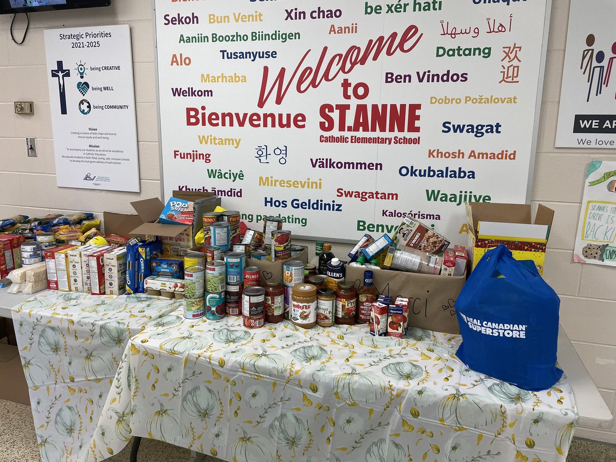 Keep up the good work St. Anne CES. Food bank items are accepted until Friday! 

#pvnccdsb #StAnnePTBO #peterborough #giveback #foodbank