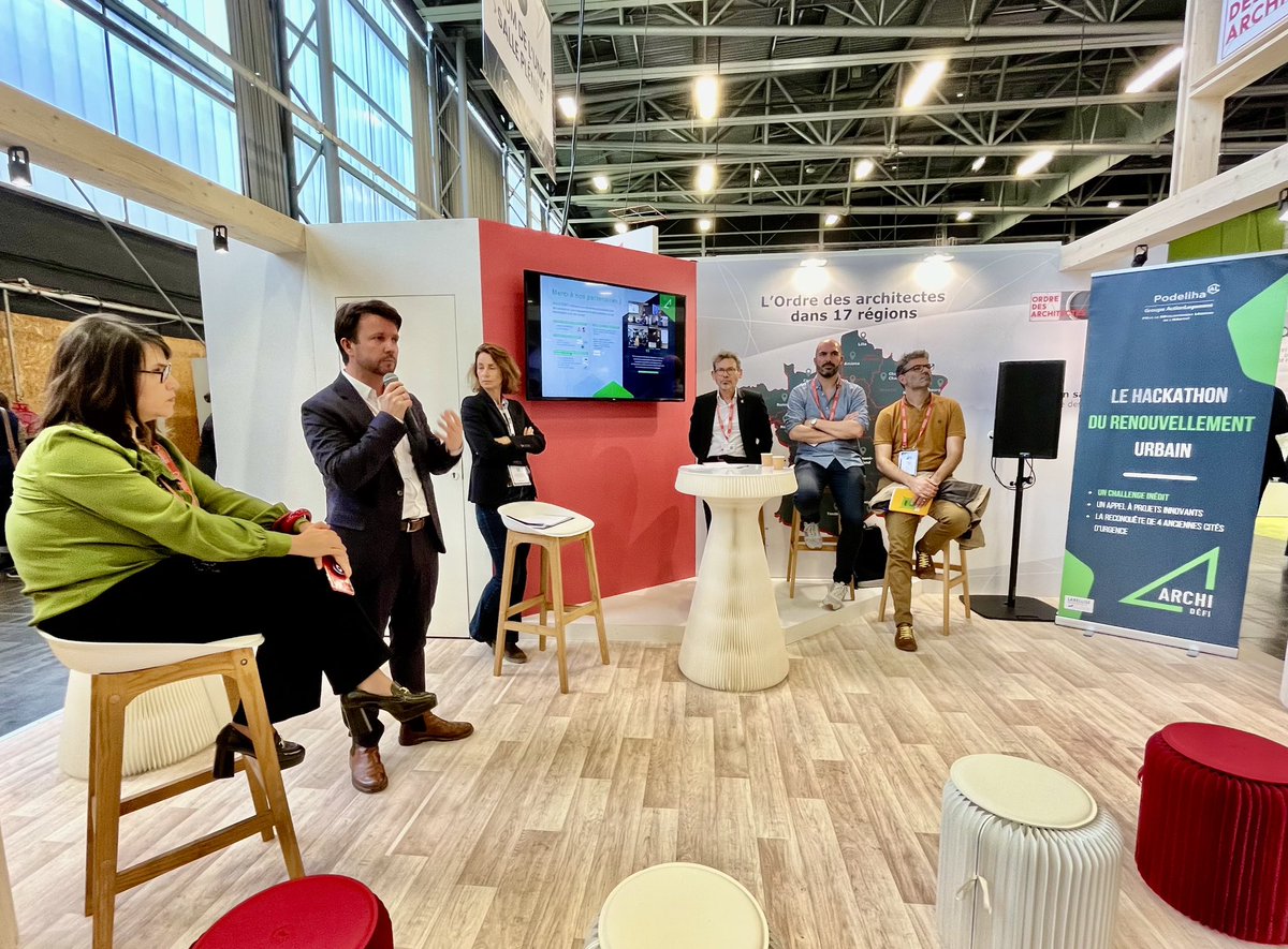 Podeliha tweet media