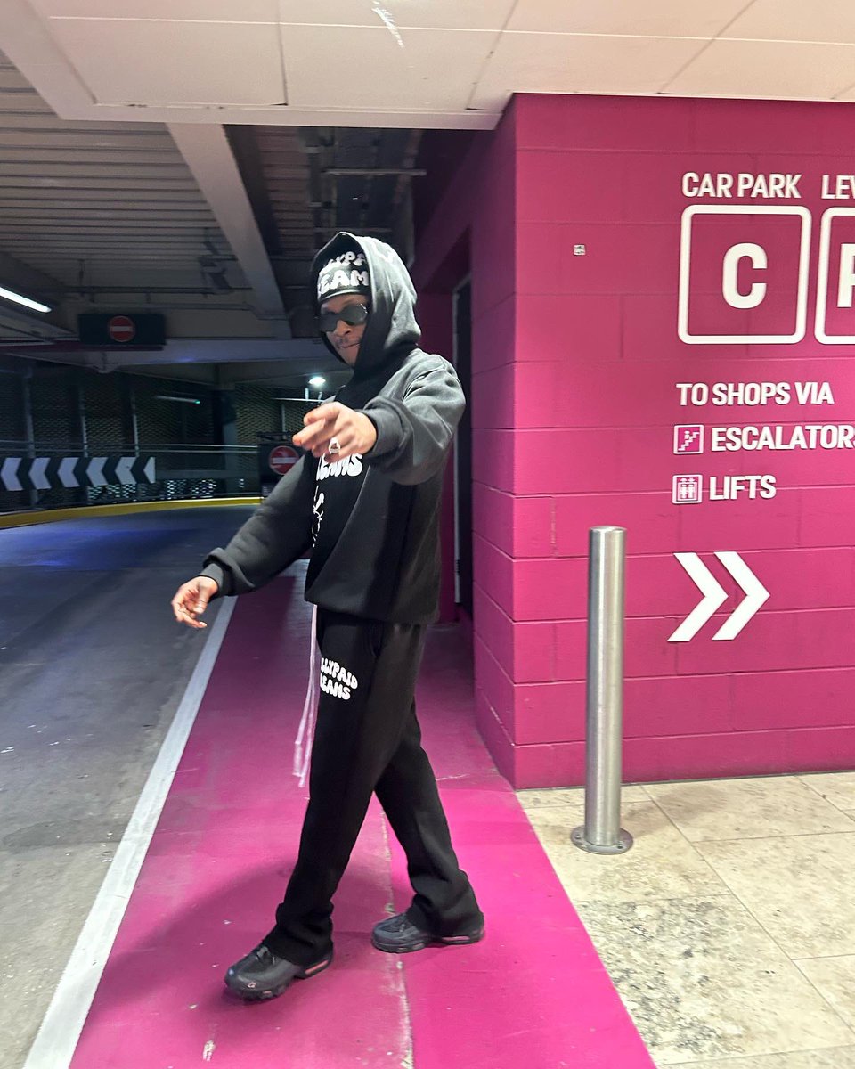 🚶🏾‍♂️ <a href="/Fullypaid_ldn/">Fullypaid clothing</a>