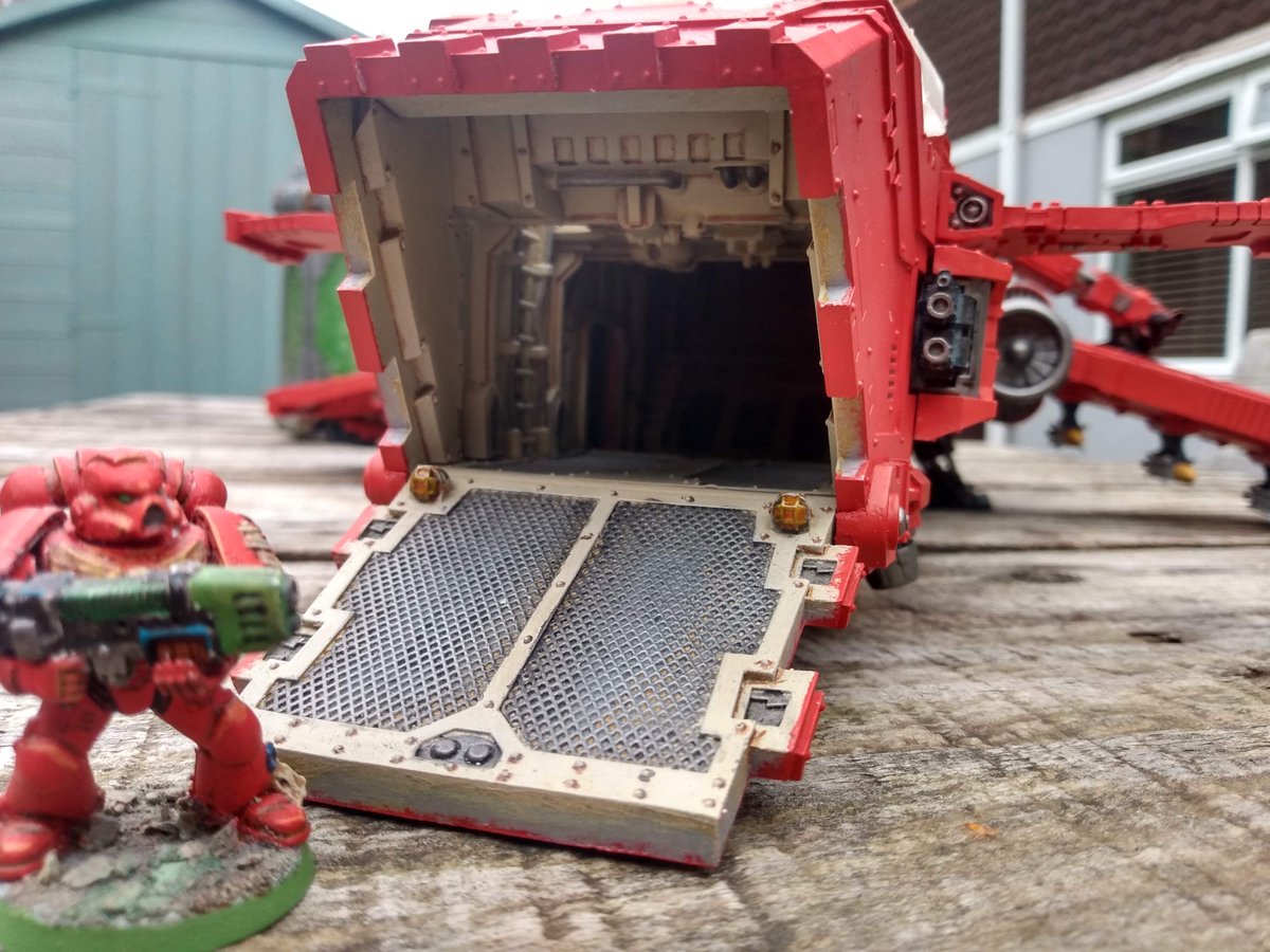 LordJolemai's tweet photo. Been getting my Thunderhawk Gunship battle ready:
#WarhammerCommunity #warhammer40k #warhammer30k #PaintingWarhammer #Warmongers #bloodangels #ageofdarkness @BolterChainswrd #IXthLegion https://t.co/r2ew3S9byT
