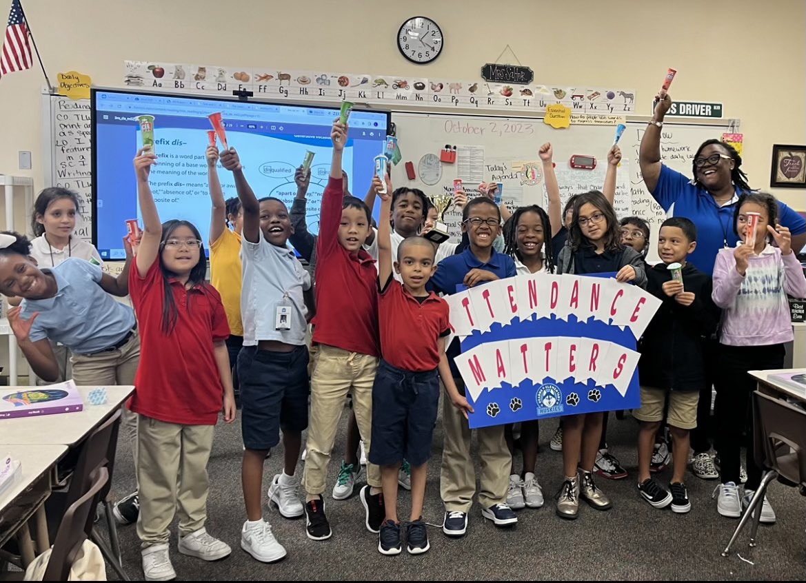 Help me congratulate our husky winners for perfect attendance #waytogo! #perfectattendance #huskies <a href="/hearnehusky/">Hearne Elementary</a>