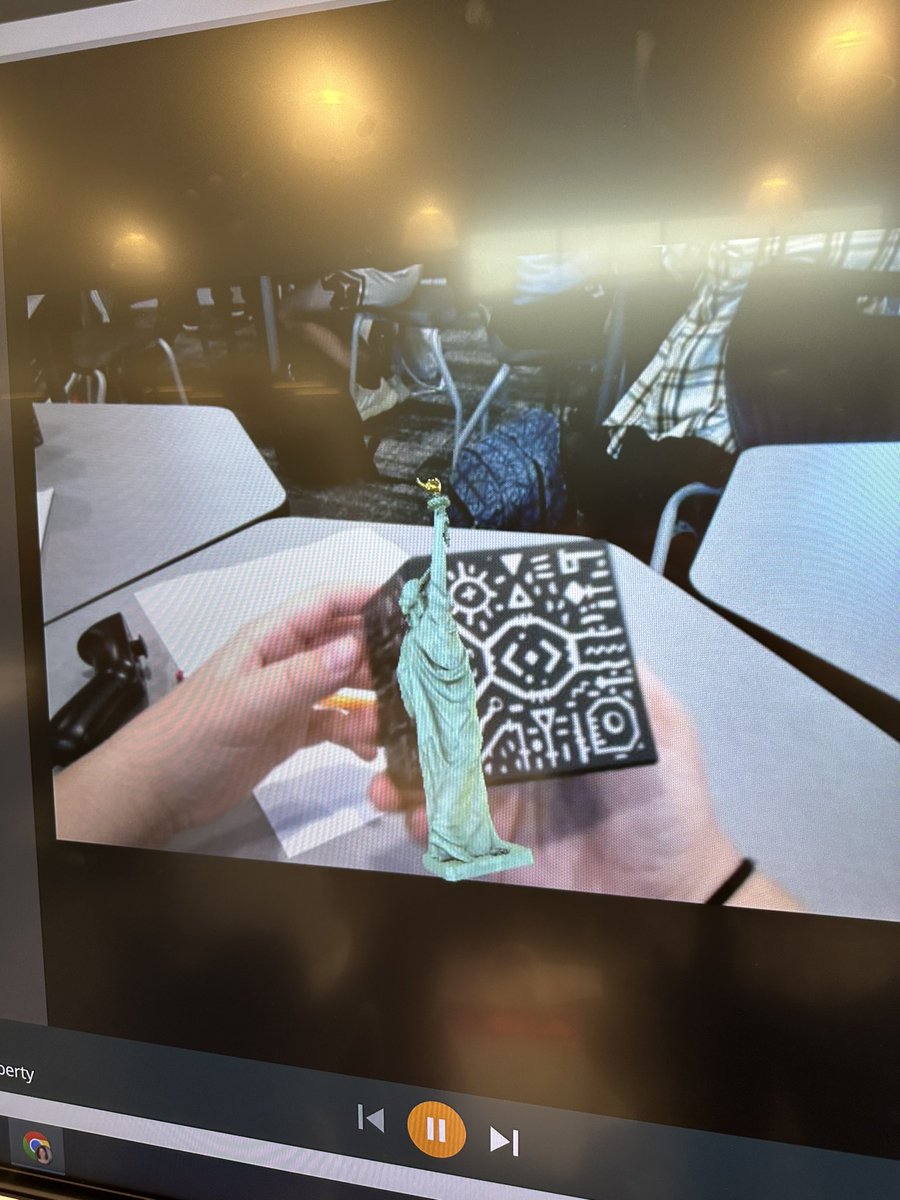 LSHS Library tweet media