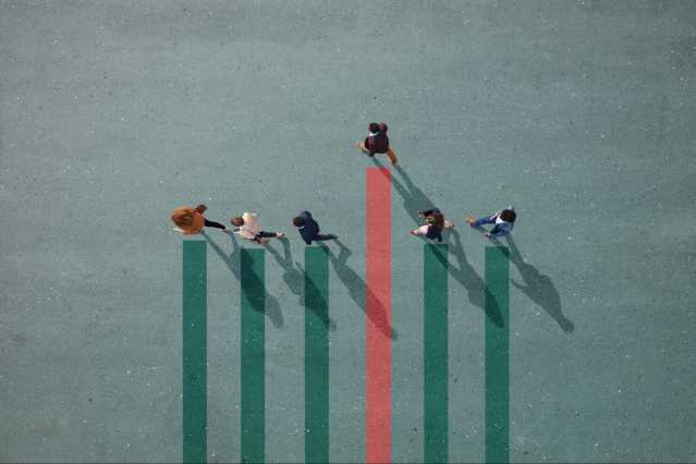 TracySchei's tweet photo. Working well with teammates and displaying a go-getter attitude for professional success is critical. See why proactivity and synergy are two traits many leaders look for when building their teams. https://t.co/wmkMGF7z8N https://t.co/L9dc7YwBAc