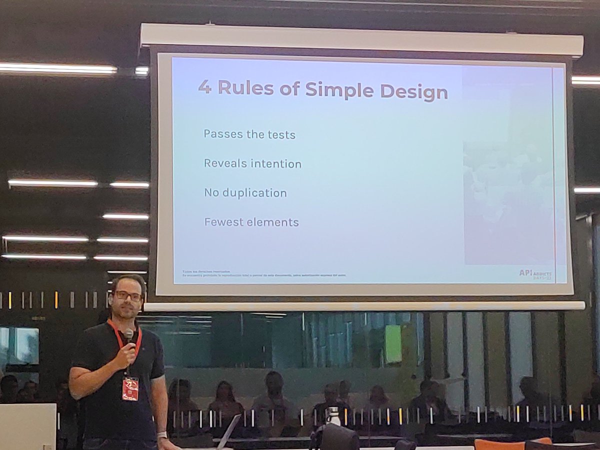 arquio's tweet photo. #simplicity by @fernandoescolar #APIAddictsDays23 https://t.co/65kJ7wJfwq