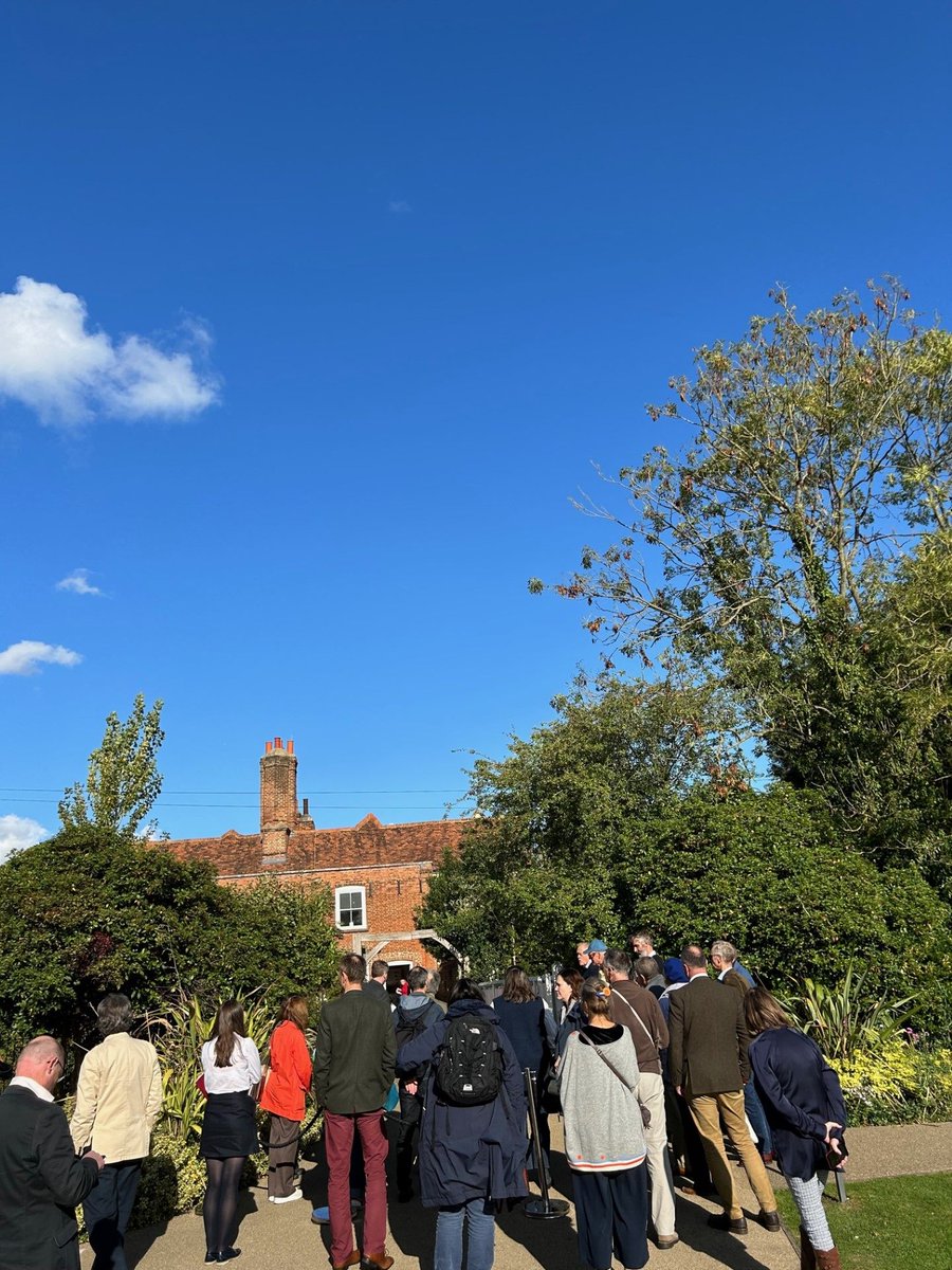 AABC_architect's tweet photo. Afternoon tours and talks about Headstone Manor by Buttress
@buttressarchitects #aabcconference23 @headstone_manor_museum https://t.co/ykPy5KgWHb