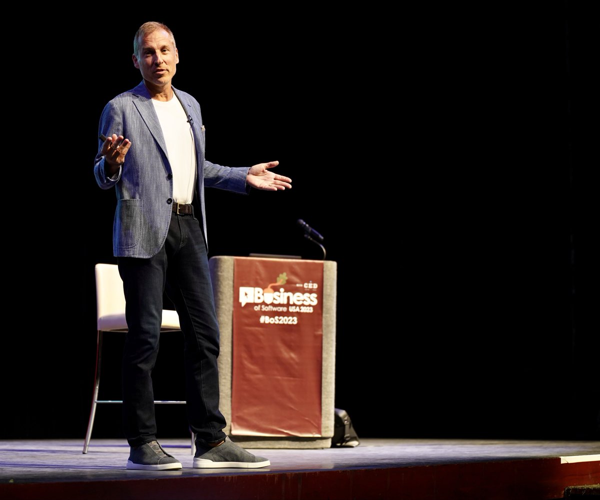 WindAddict's tweet photo. Now, @ChrisMeleNC will teach us about software pricing. #bos #bos2023 @bosconference https://t.co/JU7WlxasCq