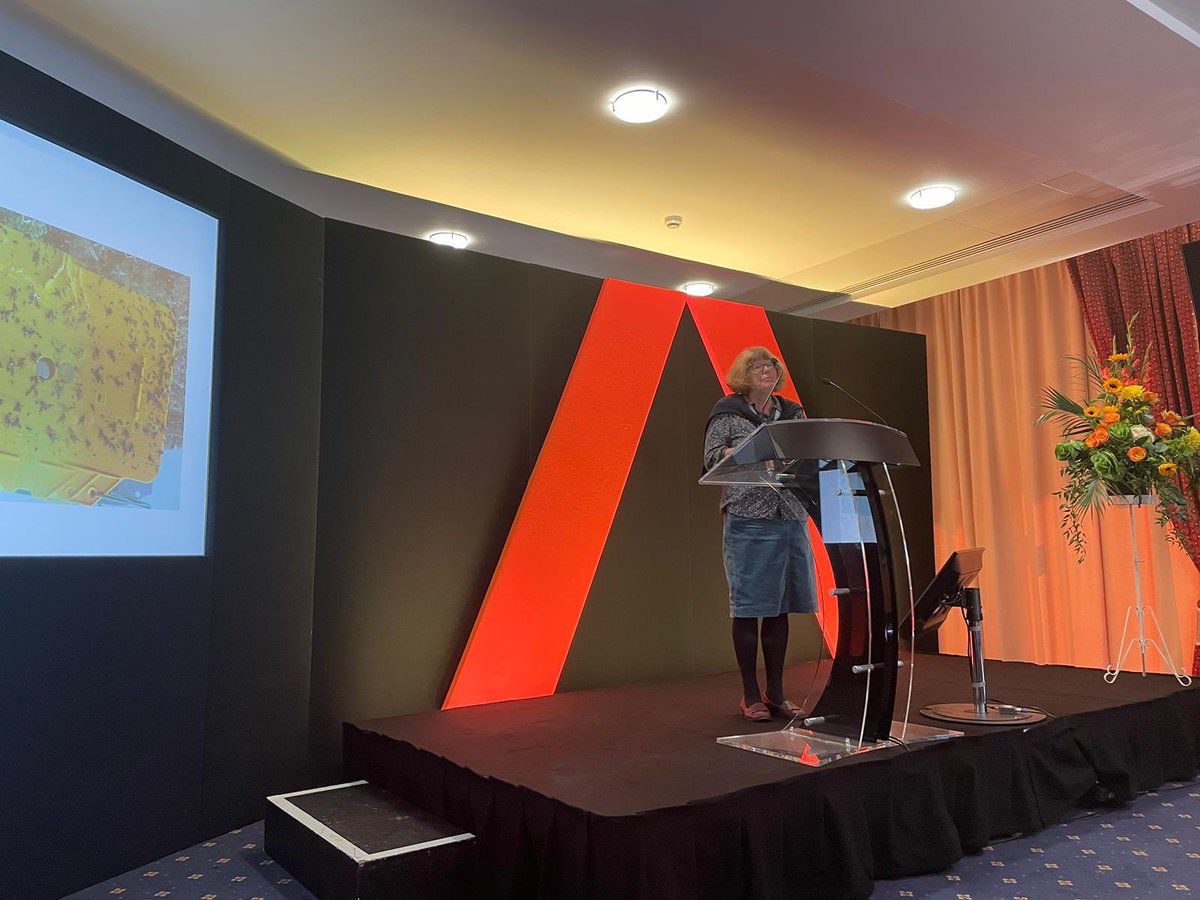 Rosemary Collier speaking on the 1st day of the symposium, chair of the scientific committee and scientific speaker 🥕 #carrotSymposium2023