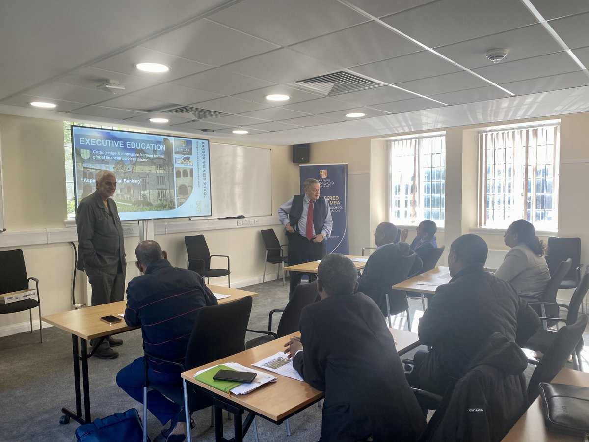 BBS_ExecEd's tweet photo. Day 2 of workshops for the delegation from Siinqee Bank have consisted of the role of leadership for implementing agility with Stephen Jones and Aspects of Global Banking with Iqbal Asaria.

Delivered in partnership with @iCapitalAfrica https://t.co/T6EioDCpt8