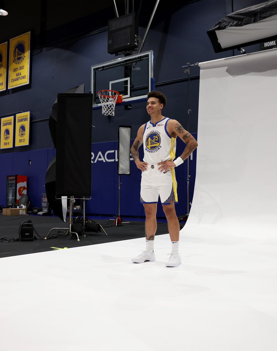NBALatam's tweet photo. ¡Que la Republica se sienta! 🇩🇴

Repórtense aquí los fans domis de la NBA 👇 https://t.co/2eD878ABBj
