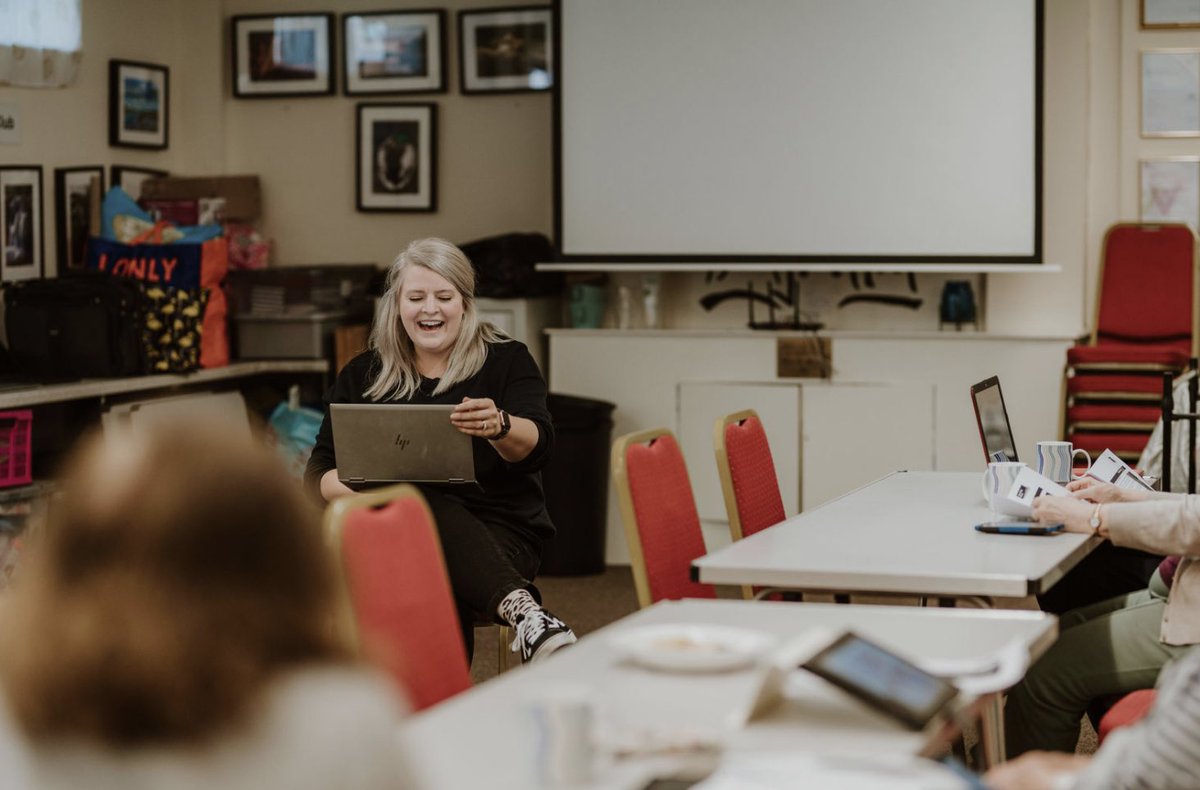 Day 2 of #DigTober celebrating the wonderful Claire. The newest member of our team bringing skills &amp; smiles to our <a href="/StockportHomes/">Stockport Homes</a> class in #edgeley #stockport if you want to know what we are up to during #golw23 click here startpoint.org.uk/2023/10/01/get… #digitalstockport #digiknow