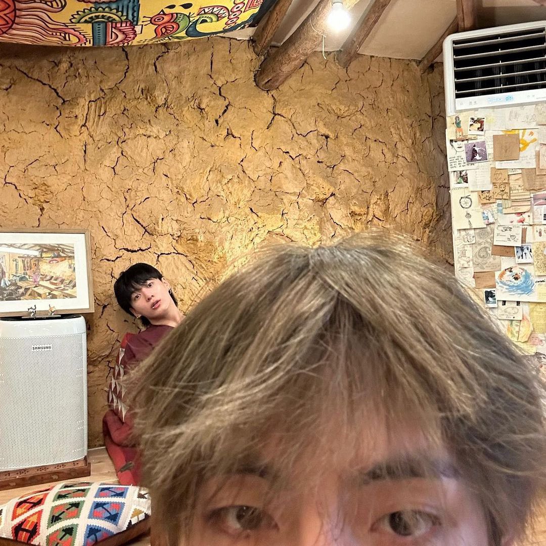 F7hg5ZgbMAAKZn5?format=jpg&name=medium