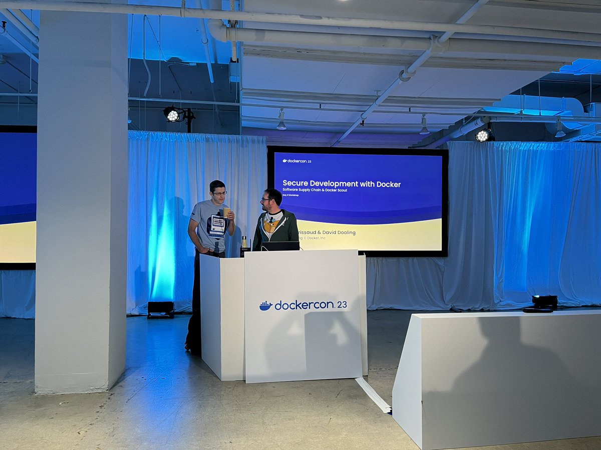 AngelBorroy's tweet photo. We’re starting… #DockerCon2023
A bit of security staff today! https://t.co/m9mDuQhCu9