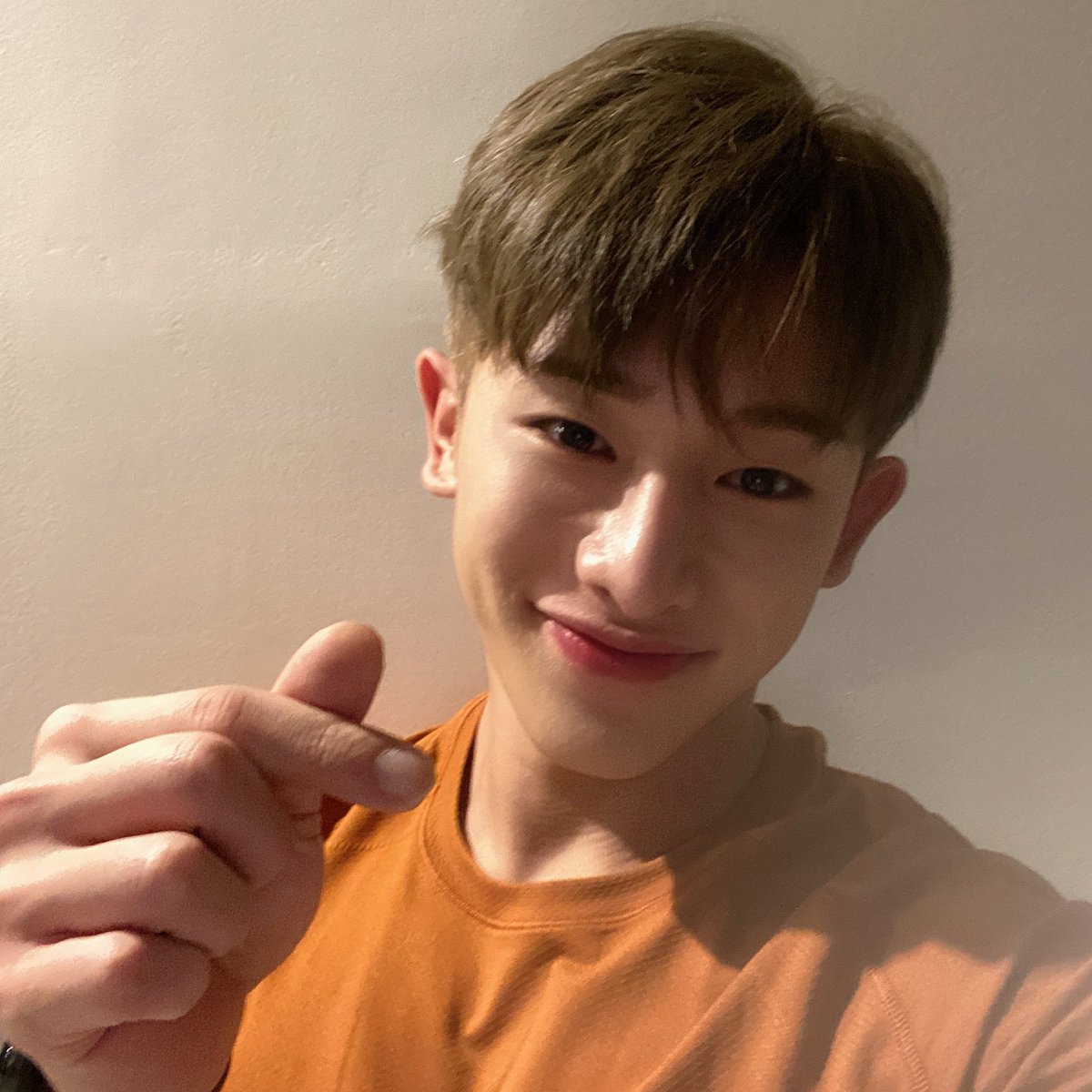 timetowonho's tweet photo. 201004 이쯔위 웨이보
#원호 #WONHO https://t.co/OZ8Zn5E9oL