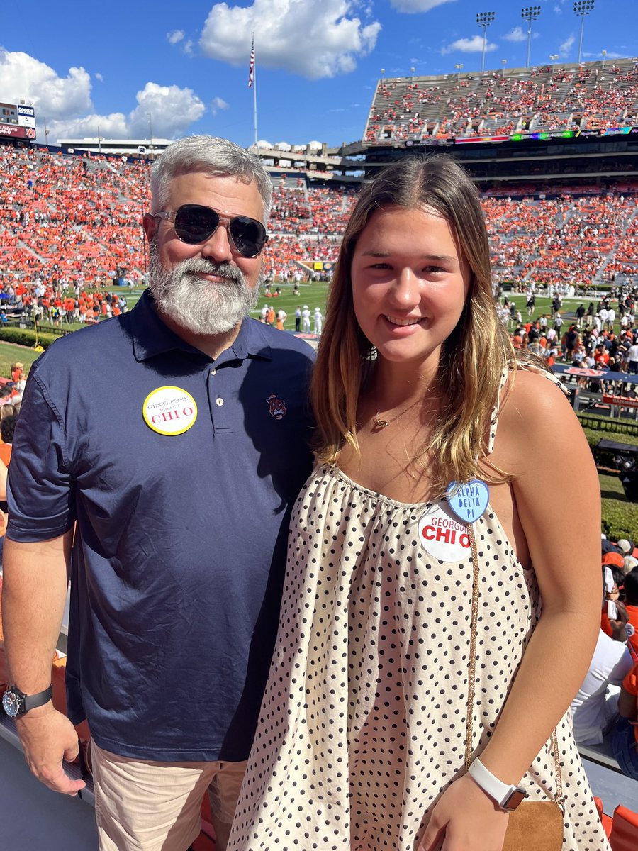 brenthitson's tweet photo. Enjoyed spending the day at Auburn with Hannah and Harrison! #WDE https://t.co/sFMWLPGHHn