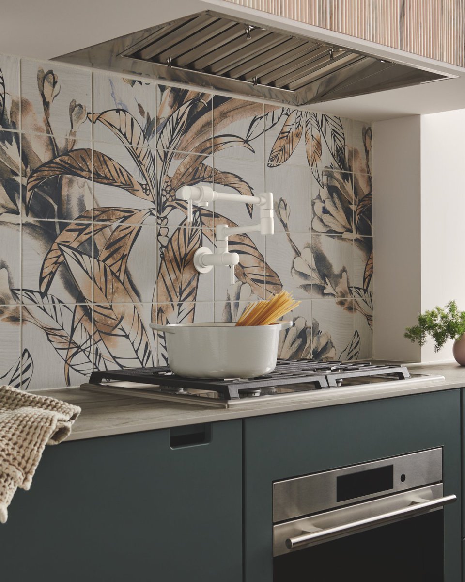 A familiar shape, renewed. A classic palette, reinvigorated. The Jason Wu for Brizo™ Kitchen Collection fuses the highest standards in design with an original vision.
bit.ly/3ho8k9i