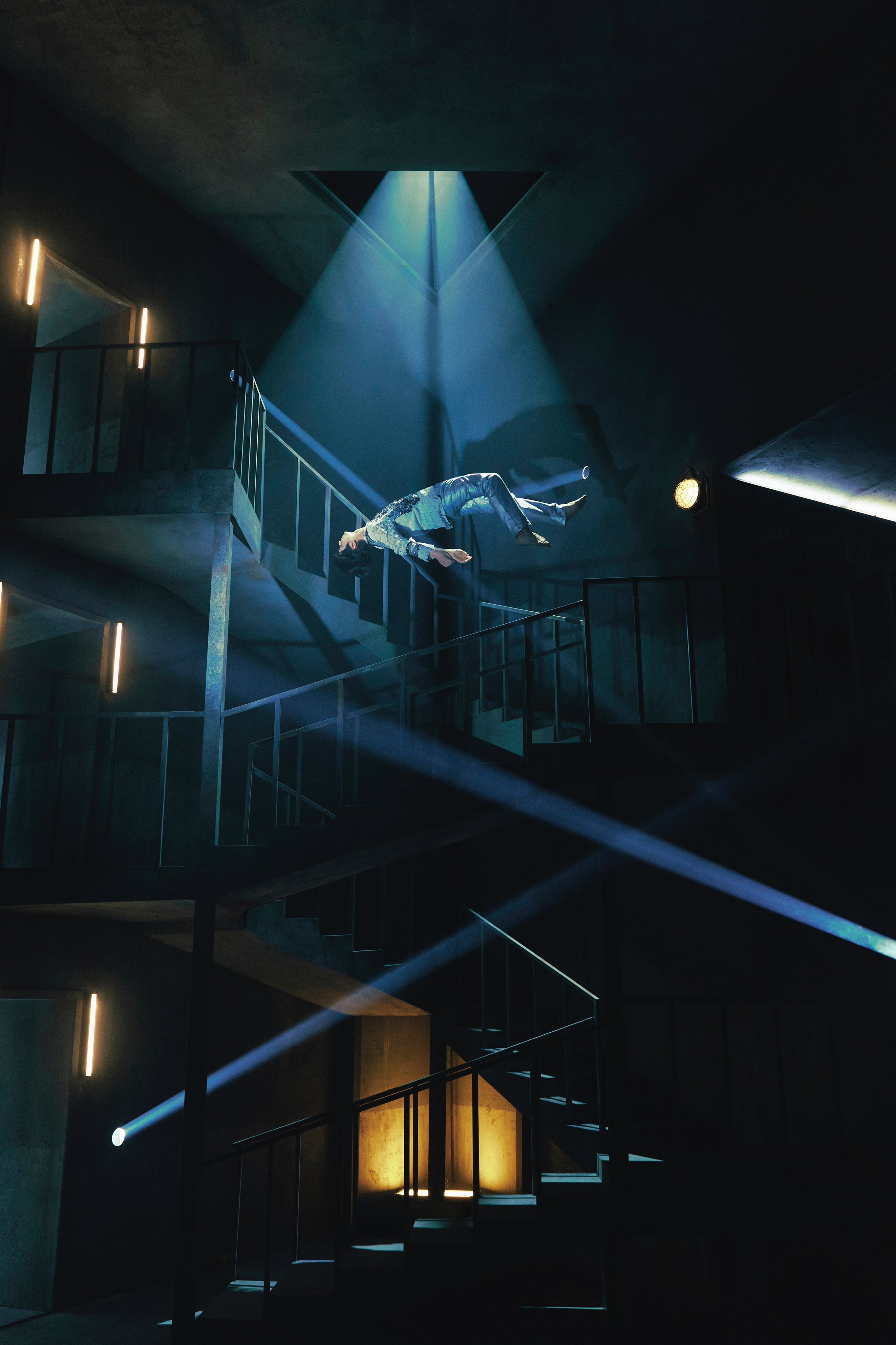 F7hinhEbYAAFiDV?format=jpg&name=4096x4096