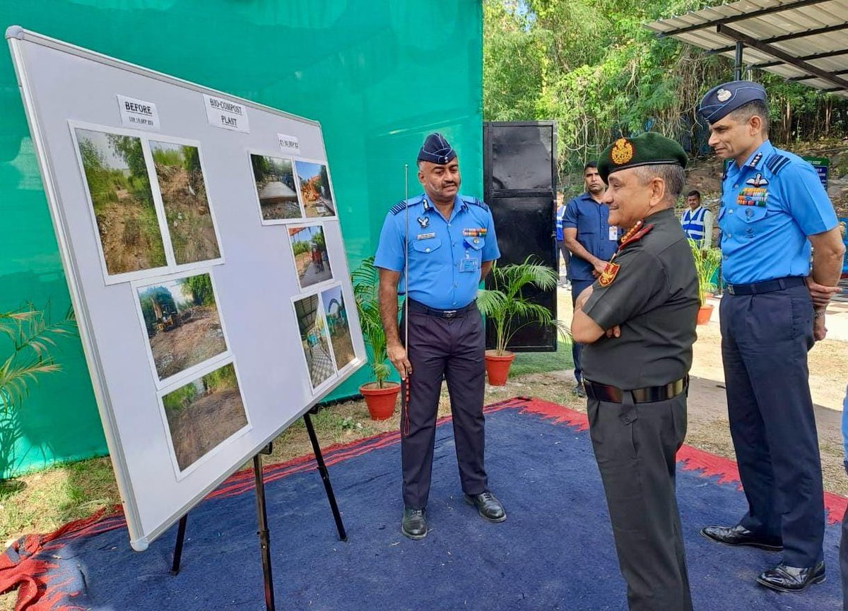 HQ_IDS_India's tweet image. General Anil Chauhan #CDS  inaugurated the #Solid_Waste_Management plant in Subroto Park, #NewDelhi on 03 Oct 23. Embracing the #SwachhBharatCampaign3 this will foster sense of sustainable living &amp;amp; #SwachhtaHiSeva.

#IndianArmedForces
#HarKaamDeshKeNaam
