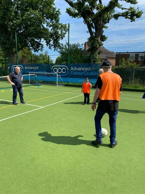 RECOVERING FROM ILLNESS/INJURY? TRY OUR LESS MOBILE WALKING FOOTBALL SESSIONS TO BEGIN YOUR JOURNEY BACK TO FITNESS bookwhen.com/mpsports
#disabilityfootball #walkingfootball #prostatecanceruk #parkinsonsfitness  #mindsolihull #ageconcern #sportbham #advancedcolourcoatings