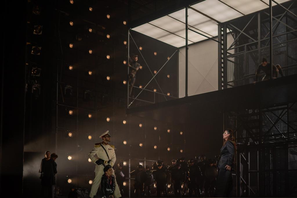 Michael Mofidian (@michaelmofidian) on Twitter photo I'm so grateful to have been able to jump in at <a href="/Teatro_Real/">Teatro Real</a> as Créon in Médée. What a score it is, and brought so brilliantly to life by Maestro Bolton. Thank you to Paco who achieved a miracle in a vanishingly short time, and to all my wonderful colleagues on and off stage! I'm so grateful to have been able to jump in at <a href="/Teatro_Real/">Teatro Real</a> as Créon in Médée. What a score it is, and brought so brilliantly to life by Maestro Bolton. Thank you to Paco who achieved a miracle in a vanishingly short time, and to all my wonderful colleagues on and off stage!