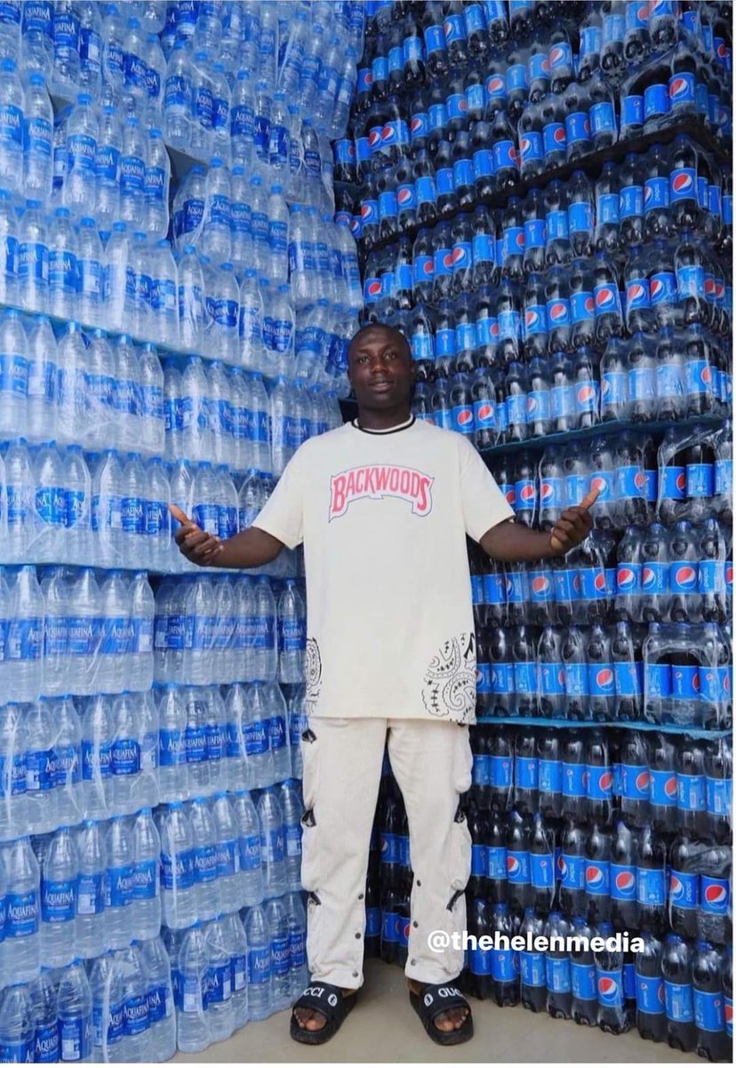 You guys remember this Aquafina guy, see what Aquafina did for him, a shop, fully stocked. Awwwwww ❤️
