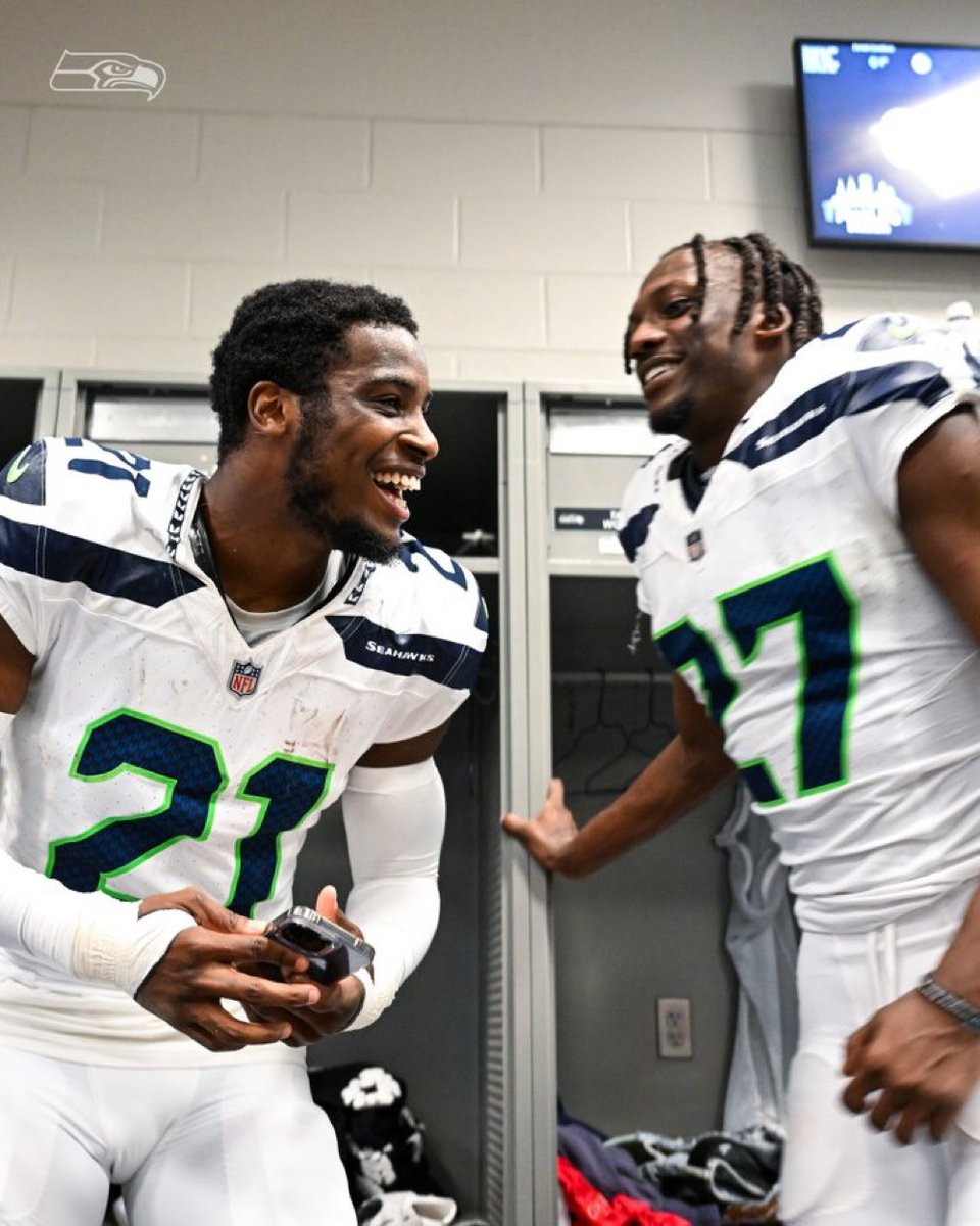 What a special duo. Insane how the Seahawks got not only, but two corners better than Sauce Gardner but they’ll never get that media attention. 

Devon Witherspoon 🤝 Tariq Woolen.

Going to be special for a longgggg time.
