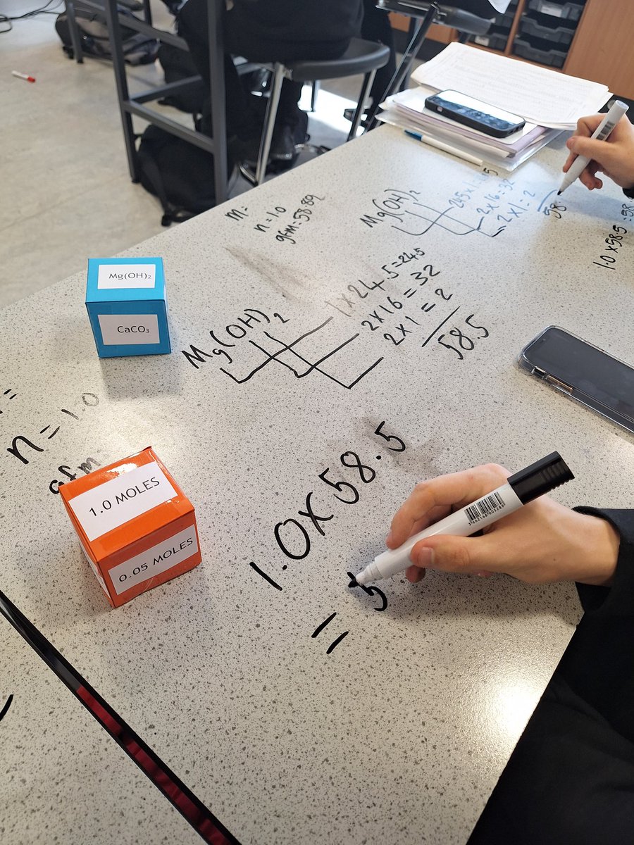 StrathavenChem's tweet photo. Great work by the S4 Chemists today, consolidating their knowledge of formula writing and calculating reaction quantities using the m/n/gfm triangle 🔺️🧮✍️ https://t.co/iGBrPmh5r3