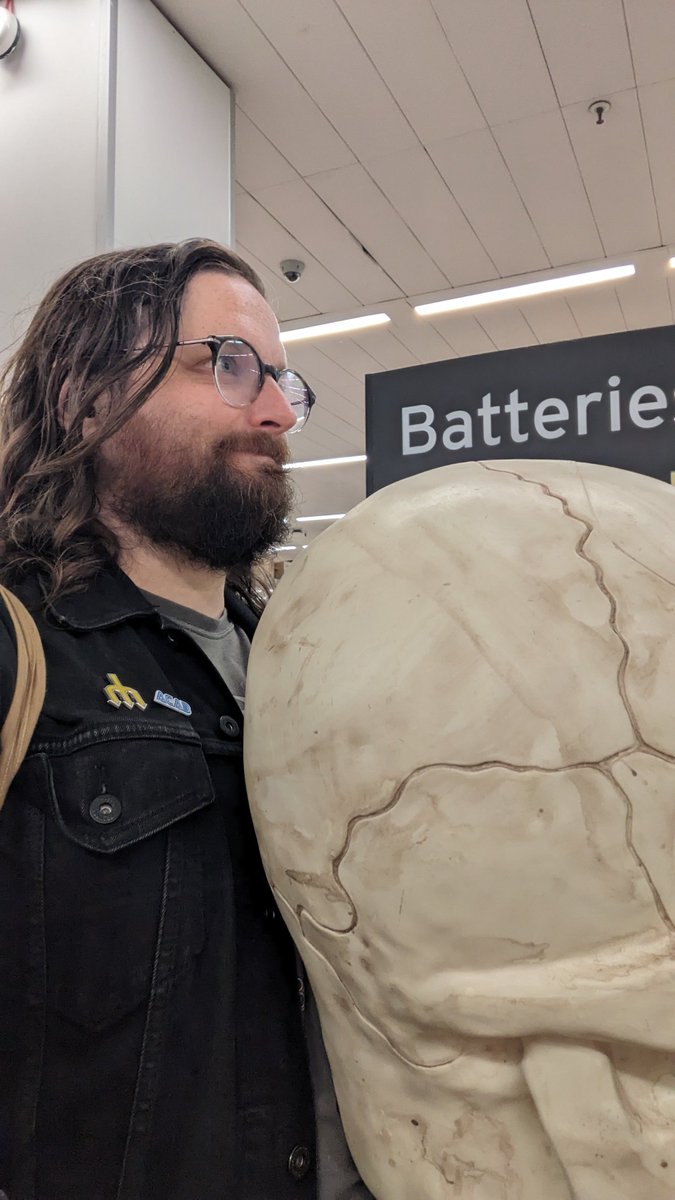 Johnny Chiodini tweet media