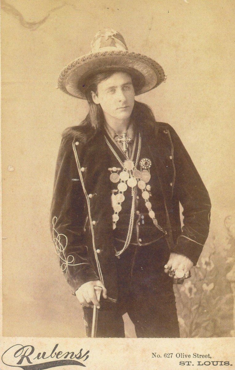 James Lighthall, famous for patent medicines and flashy costumes appeared in San Antonio in the 1880s. Gene Fowler, author of "Border Radio" and "Crazy Water" will present an illustrated talk about Lighthall, in a live webcast Thursday, 10/5, 7:30pm actv.org/CablecastPubli…