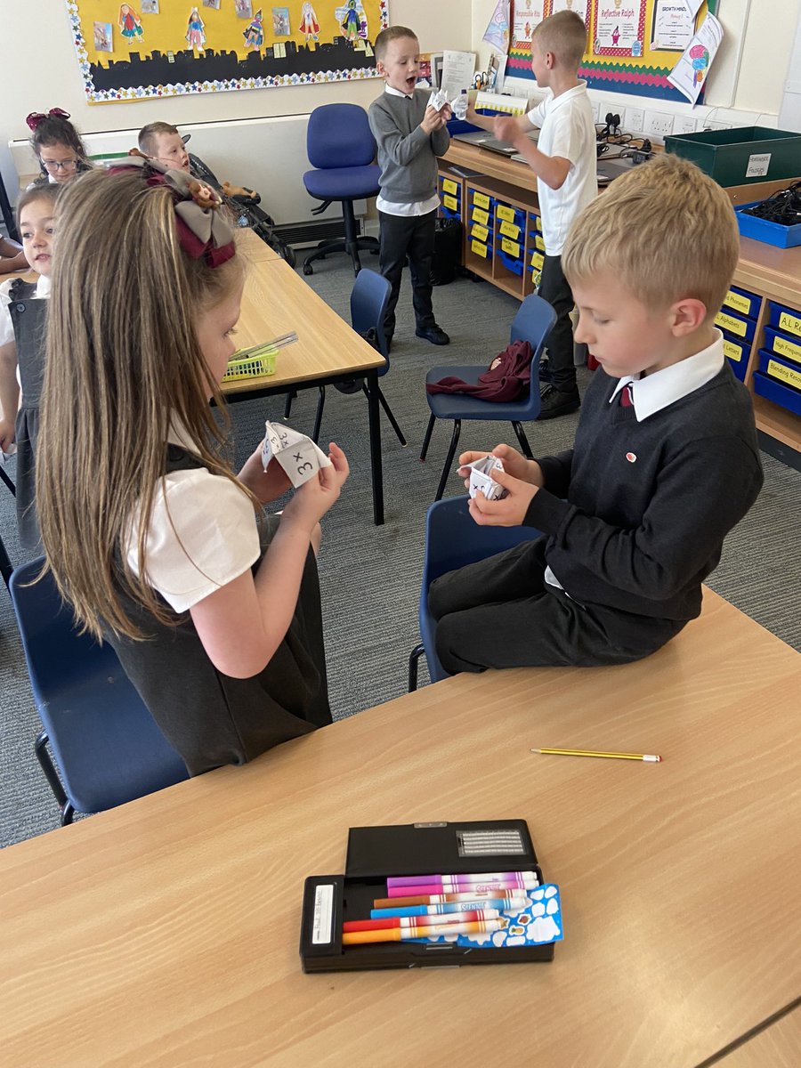 MrsDStMichaels's tweet photo. P3 developed their understanding of the 3x table by making their own Fortune Tellers! We had so much fun quizzing our friends and Mrs Deegan 🌟❣️ #MathWeekScotland https://t.co/PExZcrgLbB