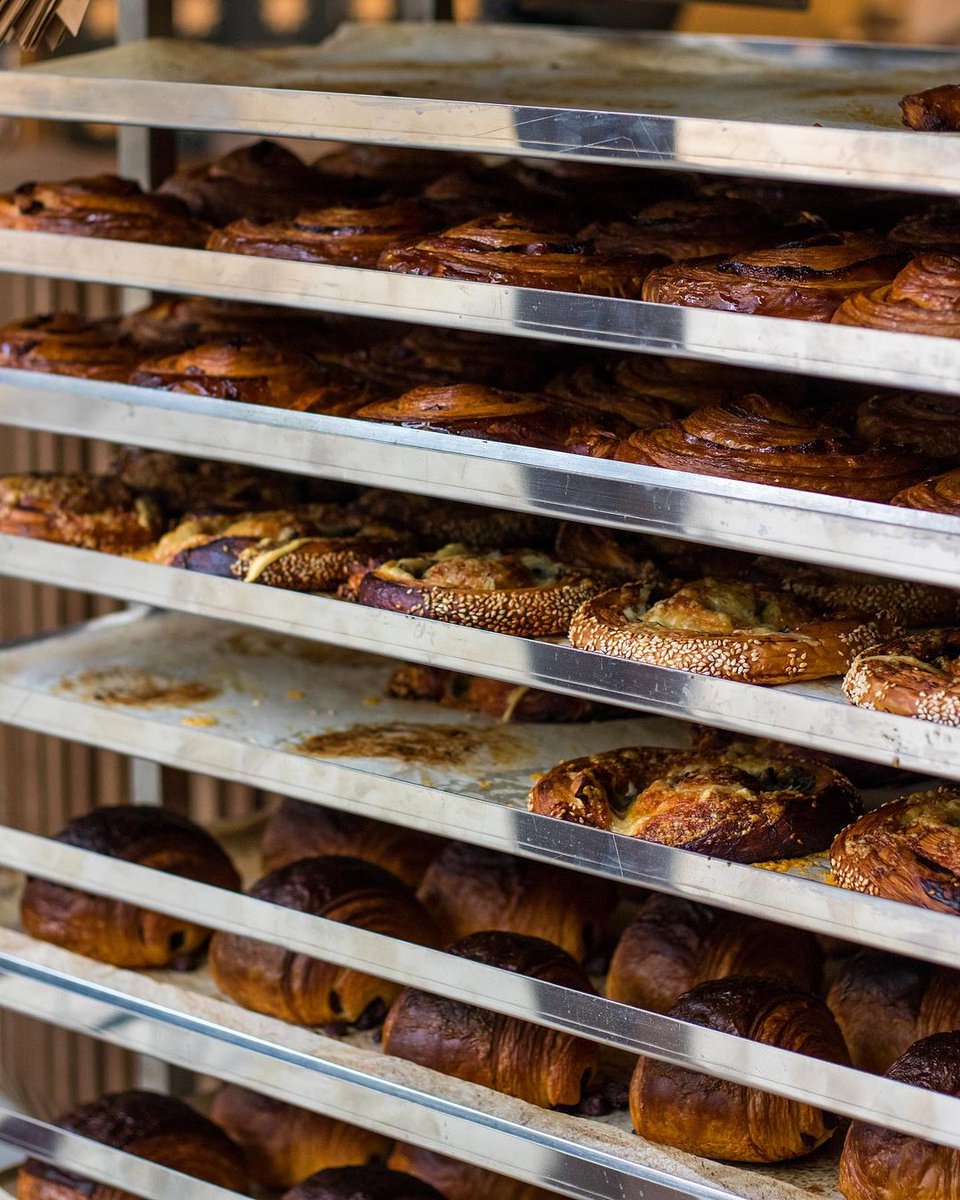 B..... Doris🇺🇸 (@claritopinaless) on Twitter photo 