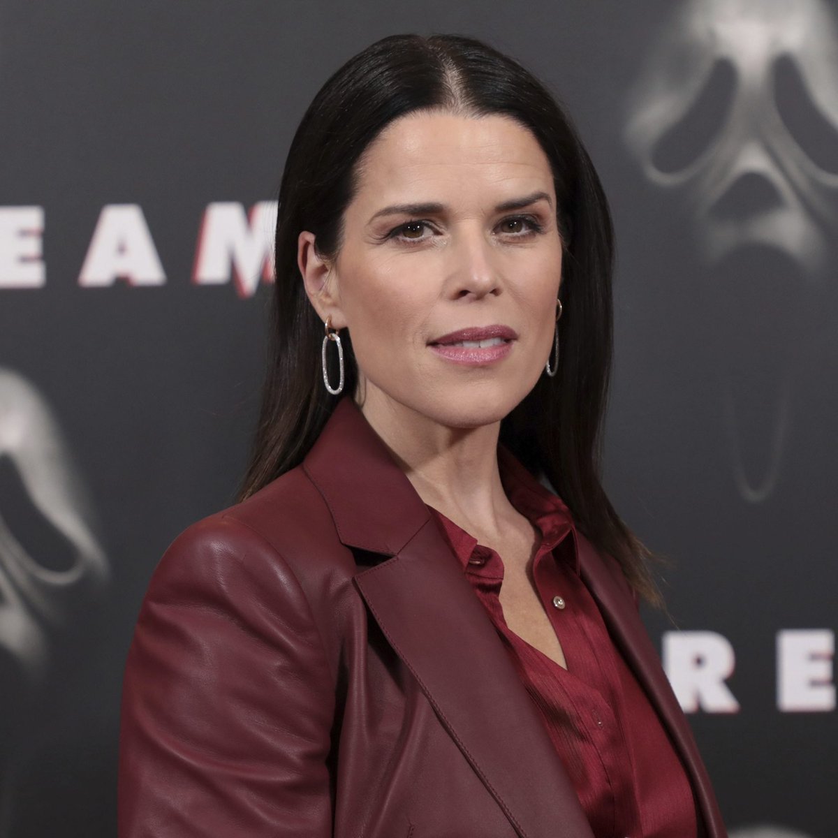 Un joyeux anniversaire à la légendaire Neve Campbell qui fête ses 50 ans !

#Scream