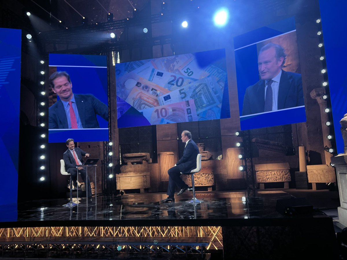 👉L’intervento del Vice Presidente per l'Organizzazione, lo Sviluppo e il Marketing di Confindustria <a href="/AlbertoMarenghi/">Alberto Marenghi</a> a #Sky20Anni in diretta su <a href="/SkyTG24/">Sky tg24</a>.