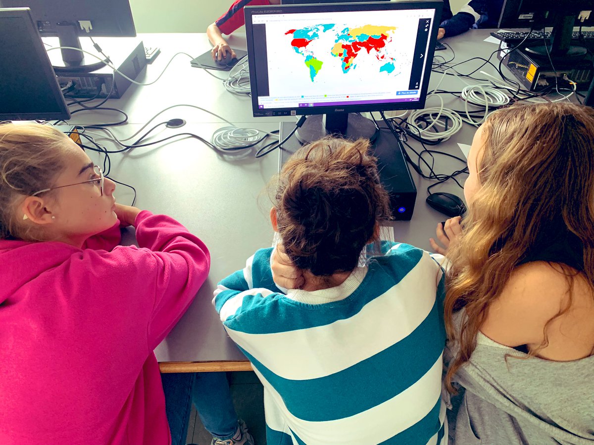 MARINA RJK tweet media