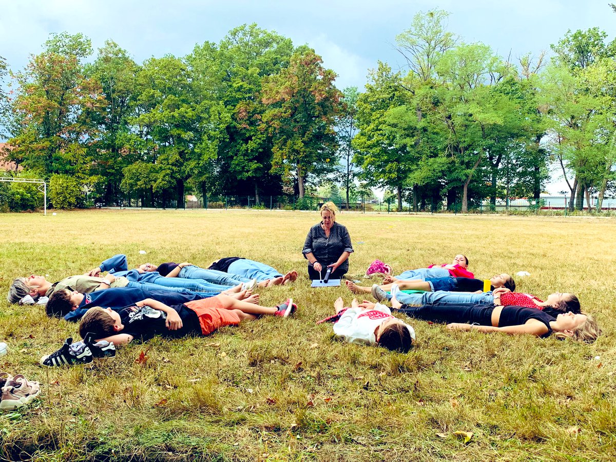 MARINA RJK tweet media