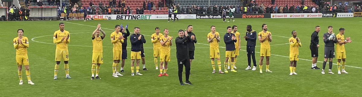 A lot of people deserve a hug & a pint today - @shrimperstrust @AllAtSeaFanzine @fan_southend1 @CllrDent @Anna_Firth @CJPhillips1982 & many more - but these lads have really earned our support & admiration. They were amazing on Saturday. Gutted I can’t make it tonight.