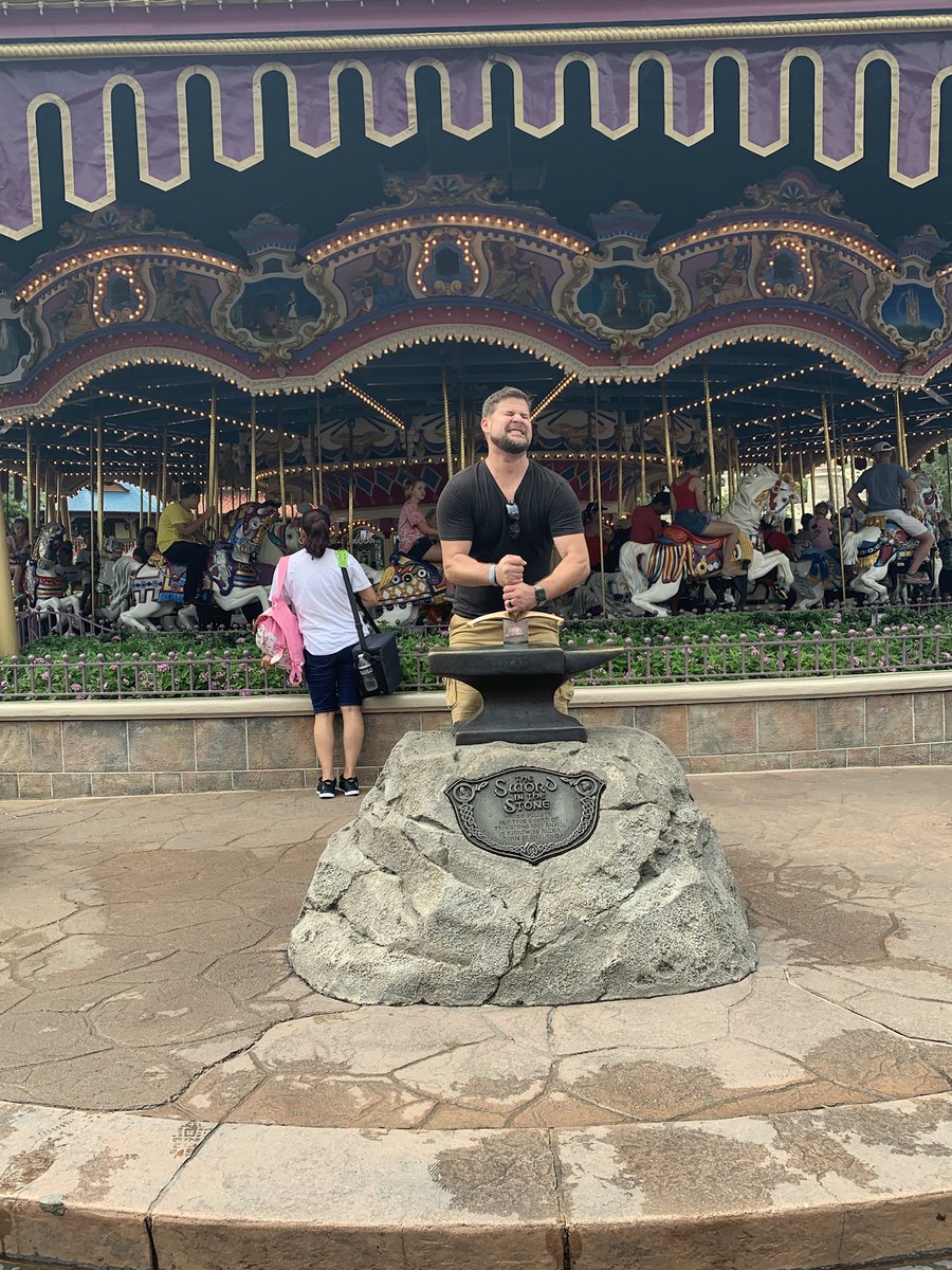 startingatnone's tweet photo. I’m at a loss right now that I can’t explain. A pain that I didn’t know existed. I lost my husband, my best friend, the most amazing man. @drunkguyGS the world will not be the same without you in it, I’d give my life for just one more day. https://t.co/2YftK42P3g