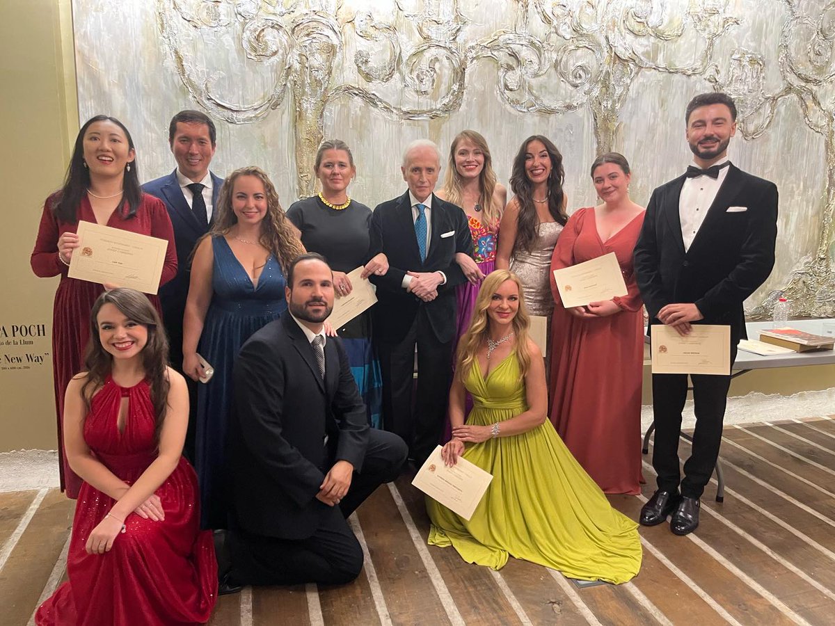 Last Sunday, the Josep Carreras Masterclass for the 
<a href="/FundacioCaballe/">Fundació Montserrat Caballe</a> ended with a final concert at the 
<a href="/RCercleArtistic/">ReialCercleArtístic</a> in Barcelona, during which all participants performed. Each of them was very thrilled for the opportunity of being listened and guided by such living legend.