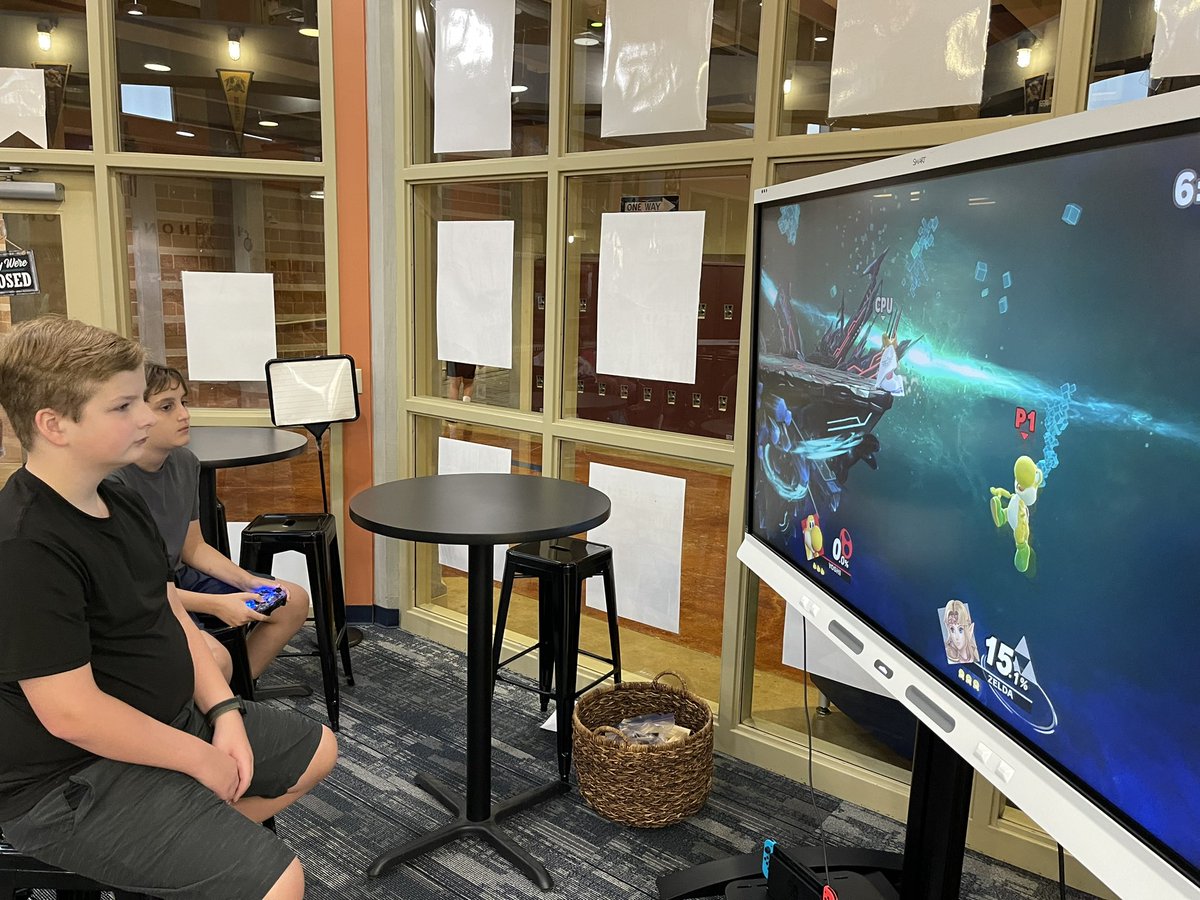 BMSS_LIB's tweet image. @BMSS_LIB is a busy place before school! Come join us for Giant Jenga, Connect Four, eSports area, STEM area or the just hang out on the couch area!  Not to mention we have books for check out and math tutoring available daily!  BMSS Library Rocks! @BoerneISD @BoerneMSSouth