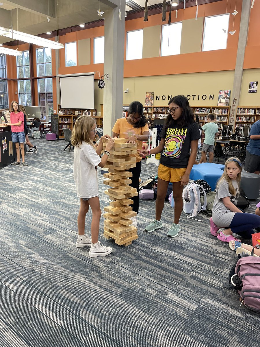 BMSS_LIB's tweet image. @BMSS_LIB is a busy place before school! Come join us for Giant Jenga, Connect Four, eSports area, STEM area or the just hang out on the couch area!  Not to mention we have books for check out and math tutoring available daily!  BMSS Library Rocks! @BoerneISD @BoerneMSSouth