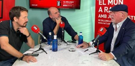 RubenHood15M's tweet photo. Es un escándalo que casi ningún medio de comunicación se haya hecho eco del cara a cara histórico entre Pablo Iglesias y Villarejo.

Silencio casi absoluto por parte de Atresmedia y Mediaset: Ferreras, Quintana o Terradillos. Todos nombrados por Villarejo, qué casualidad. https://t.co/slhKDKuTuV
