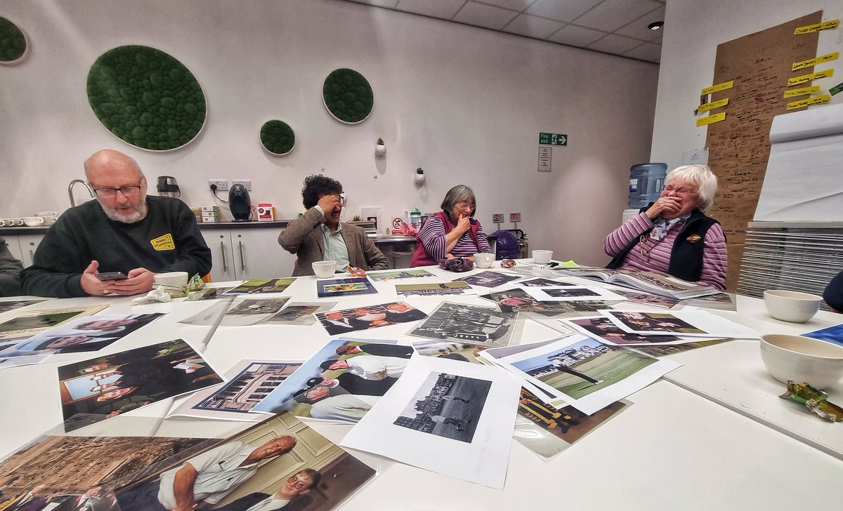 WorldGolfMuseum's tweet photo. We had a right good blether today!
#StAndrewsMemories was a hoot with volunteers and staff from @StAHeritage and left us all feeling in a great mood after remembering our old stories.
#museumsareselfcare #scottishmuseumsday #memories #reminiscence #standrews https://t.co/M9VG1IwluQ