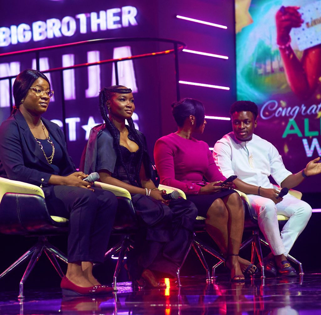 wemustyan's tweet photo. Big Brother Naija All Stars Season 8 winner @IlebayeOfficial awarded her cash prize of N120,000. 

Sponsored by @moniepointng and HfM Nigeria. 

Congratulations Ilebaye 🎉

#ilebaye #genzbaddie #bbnallstars https://t.co/BygV91oUeK