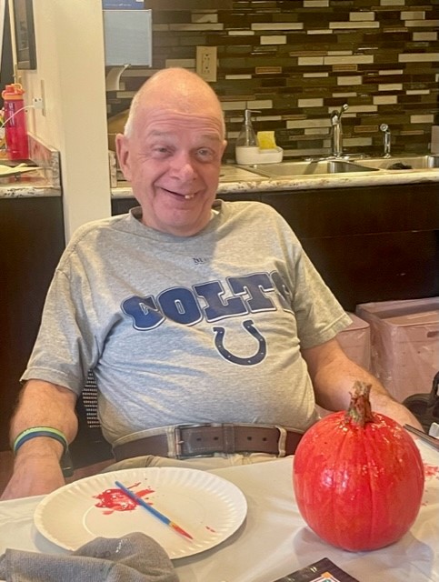 AshfordPlaceHC's tweet photo. Pumpkin painting! 
#Artisans #SeniorLiving #TrilogyLiving https://t.co/mNhdrYZbZK