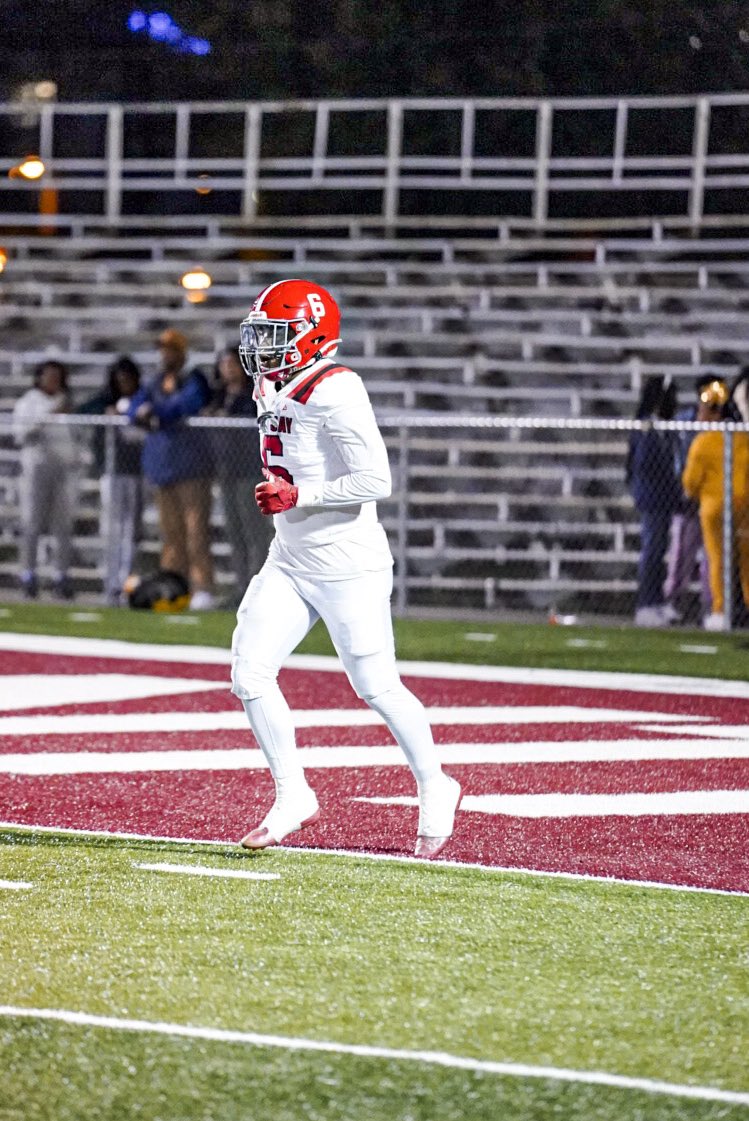 Isaiah King tweet media