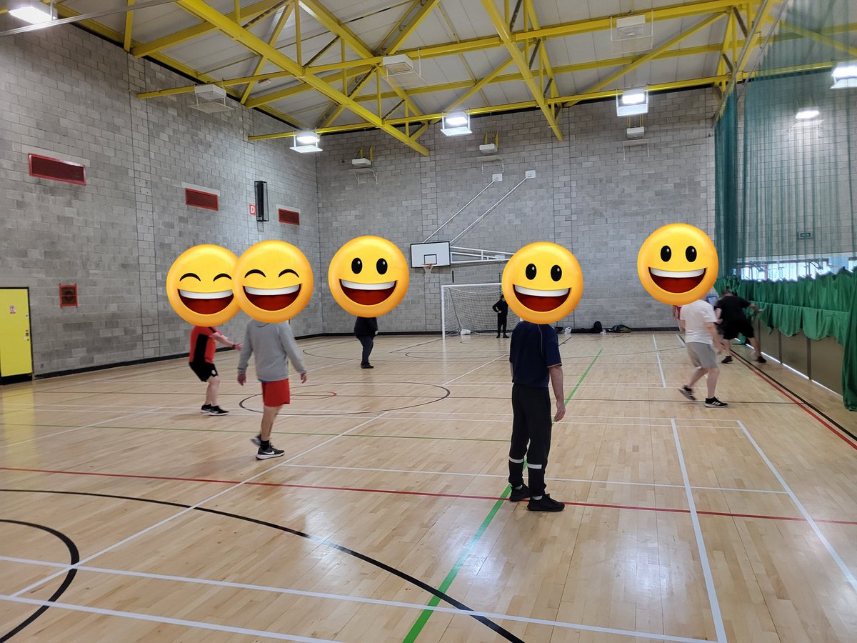 ⚽️ New service ⚽️

Adult community walking football sessions have now started at the Easterhouse Sports Centre. 

This session will now be available to the Community from 2pm - 4pm every Monday. 

Come in for a game , a chat and a free Tea or Coffee. 

(£2 recommended donation)