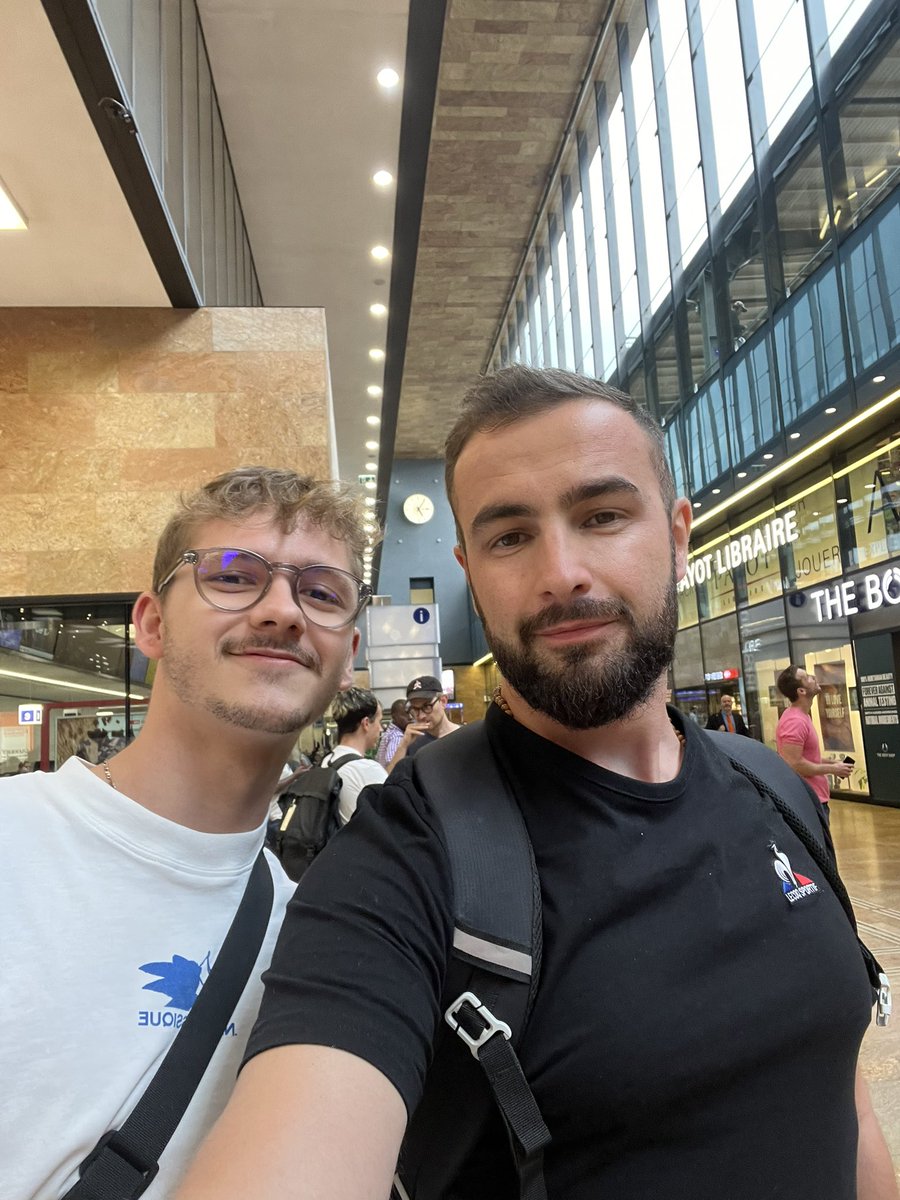 iziatask's tweet photo. Aujourd’hui rencontre avec @majoragv 

C’était super intéressant, comme d’hab les gars décrochez du PC ça vaut le coup

De belles choses arrivent 👀 https://t.co/FzMI1L7eVW